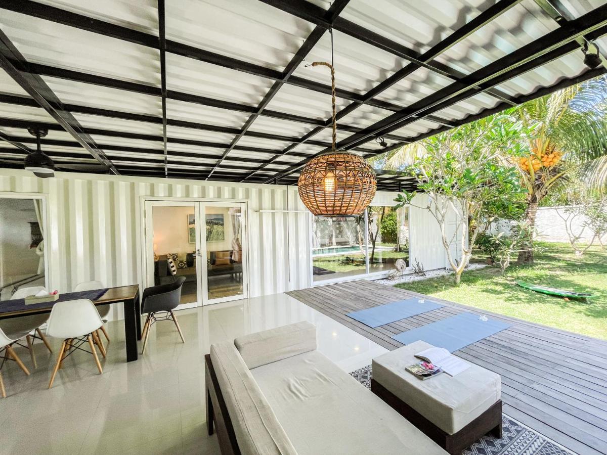 Villa Kotak Surfers Escape Reopening Rates Apply Now Selong Belanak Exterior photo
